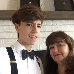 Meet your Posher, Charleser